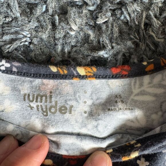 Bundle of 3 Girls Dresses - Picture 10 of 10